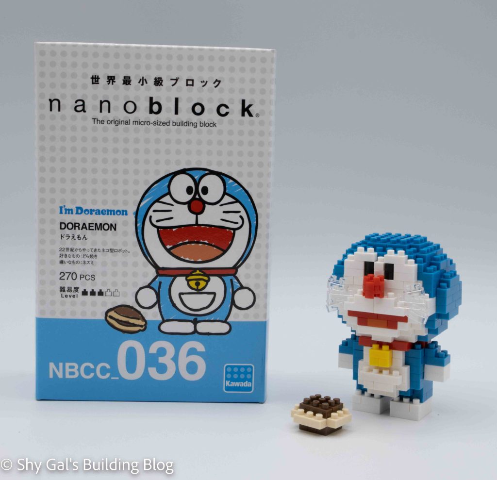 Standing Doraemon build and box