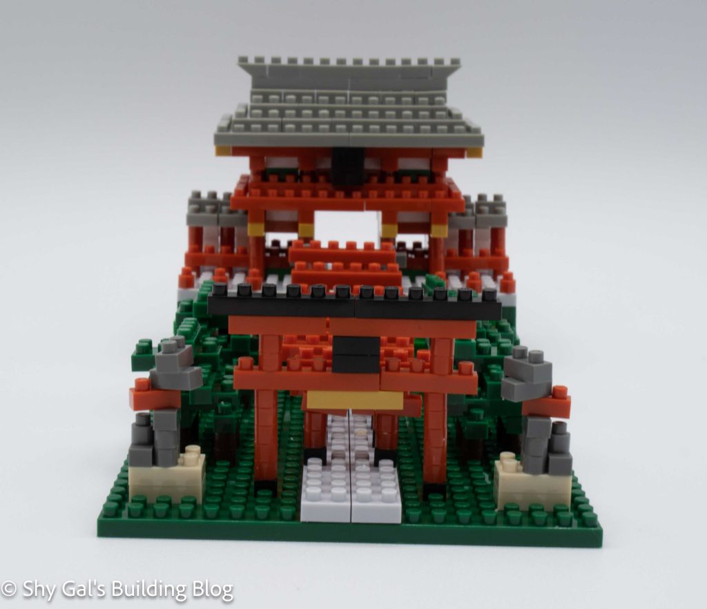 Inari Shrine build front view